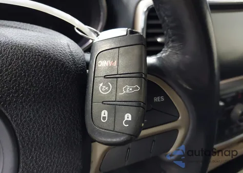 2015 Jeep Grand Cherokee Limited from USA, damaged, VIN 1C4RJFBG0FC919327